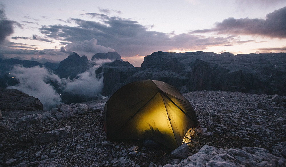Bivouac passo pordoï Dolomites