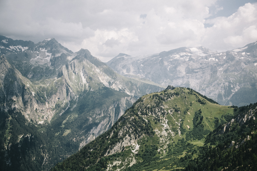 Les glaciers du parc national de la Vanoise depuis la dent du Villard. crédit photo : Clara Ferrand - blog Wildroad
