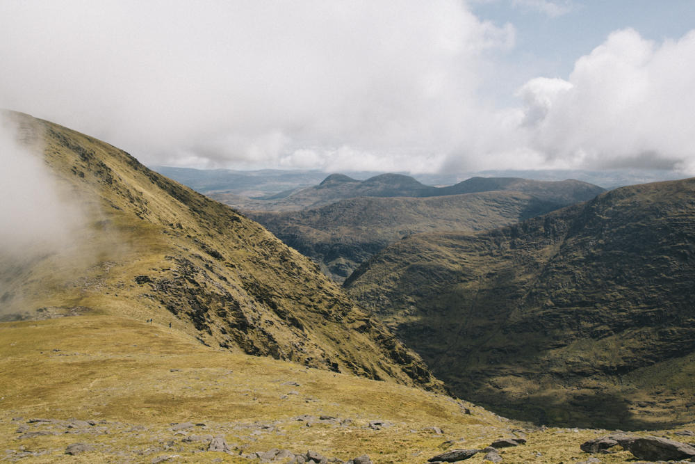 Kerry randonnée Irlande itinéraire La vue sur le county de Kerry depuis le sommet