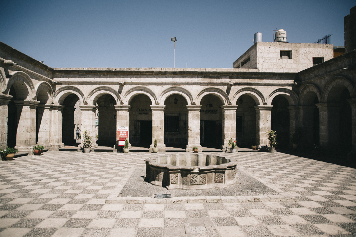 Arequipa iglesia Compania cloître