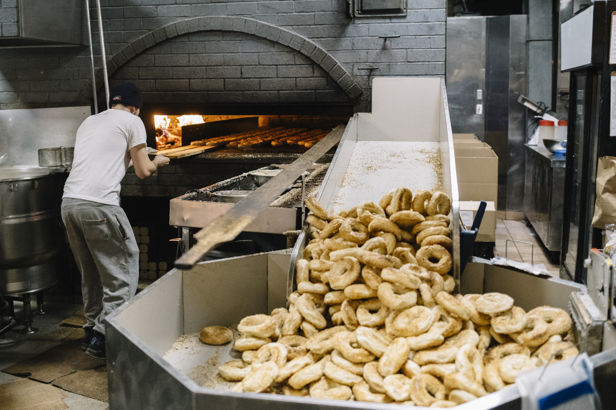 Montreal Bagel st-viateur