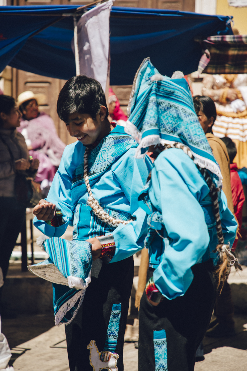 Saint Bartolomé Potosi costumes