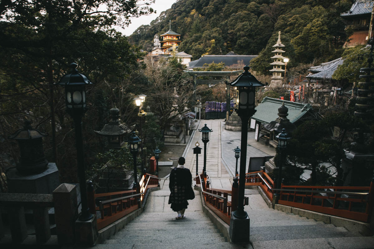temple bouddhiste japon nara prefecture nuit