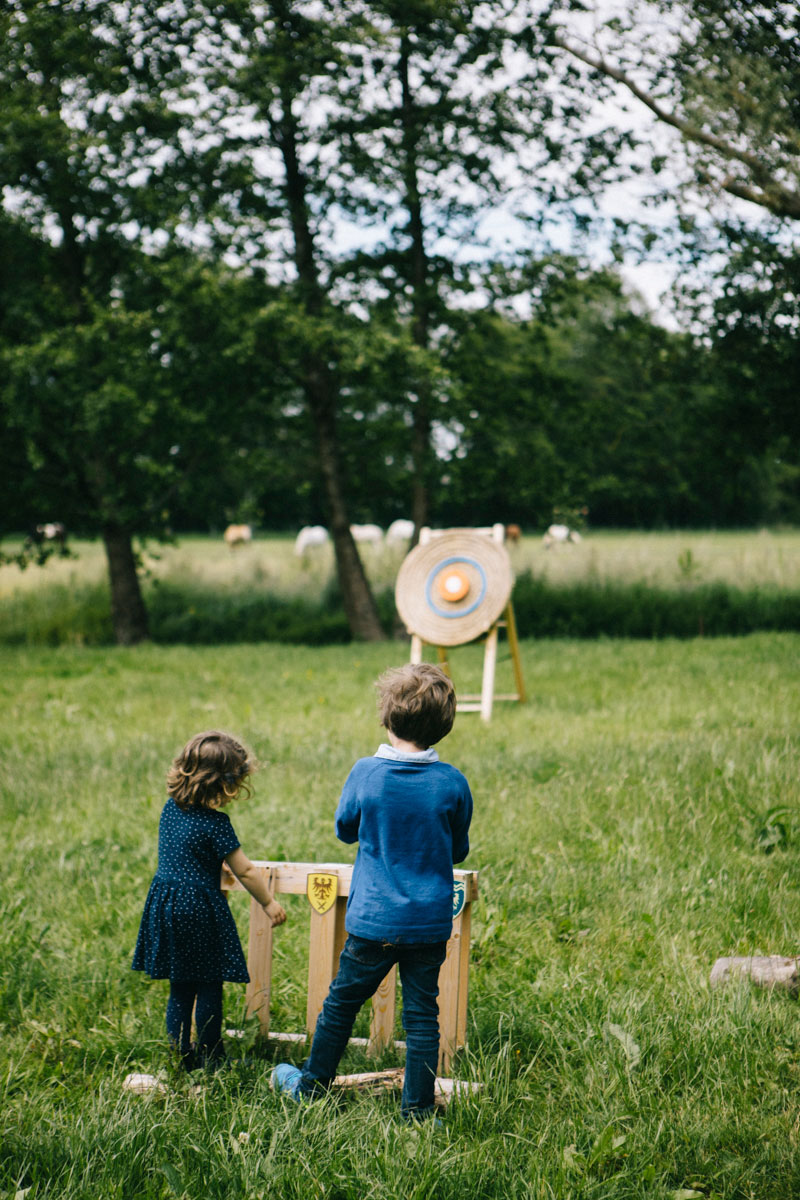 tir à l'arc avec enfant, au barn hôtel Rambouillet
