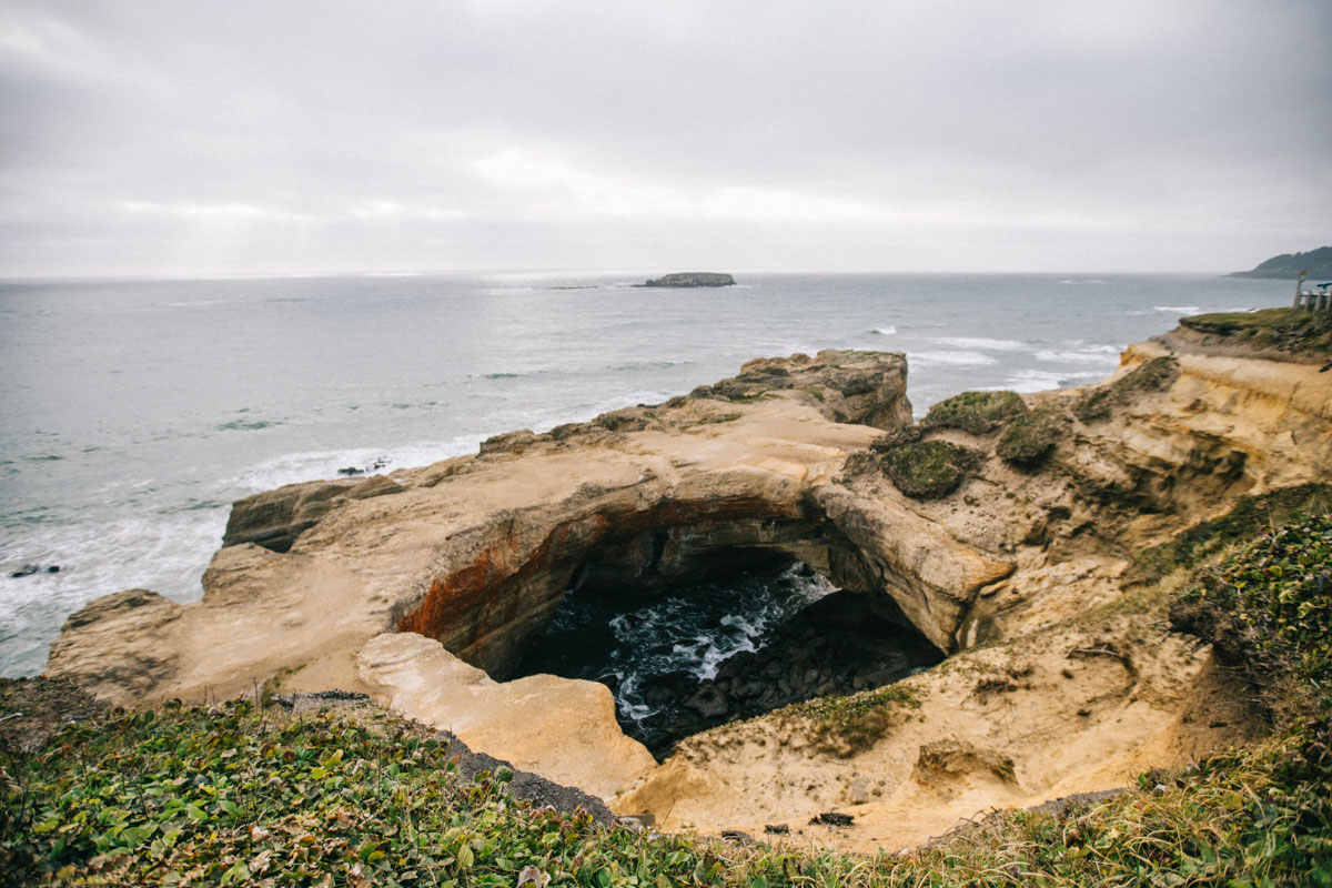 Devil's Punchbowl, Oregon coast