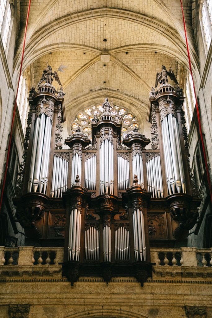 l'ancien orgue de la cathédrale d'Auch