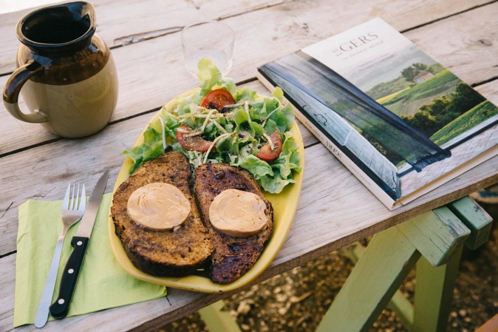 une tartine gasconne à la librairie de Sarrant