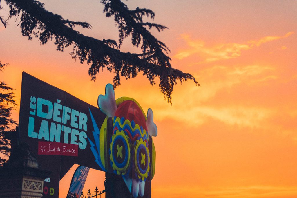 coucher de soleil sur le festival des déferlantes d'Argelès. crédit photo : Clara Ferrand - blog Wildroad