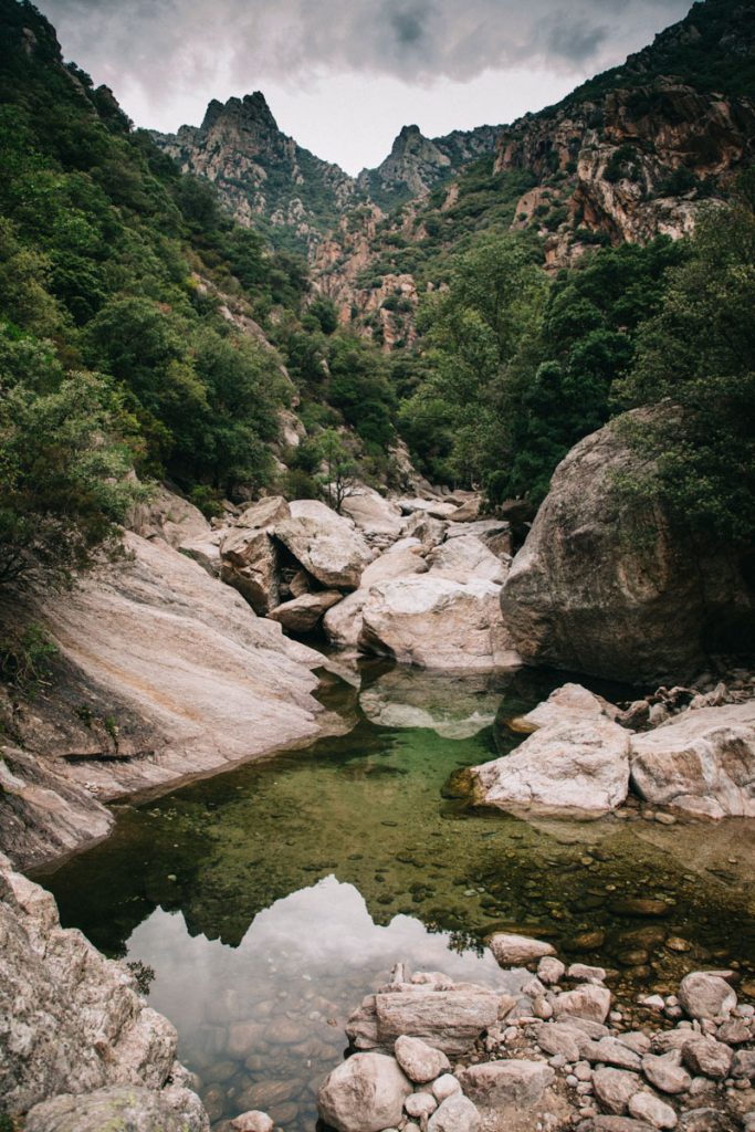 les gorges d'Héric dans le massif du Caroux