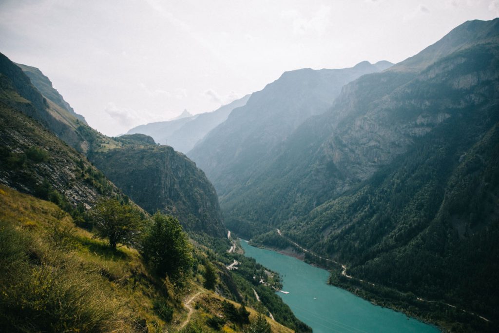 lac du chambon vu du sentier