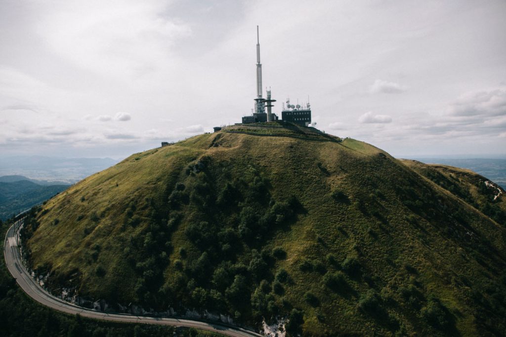 la puy de Dôme depuis mon vol en parapente