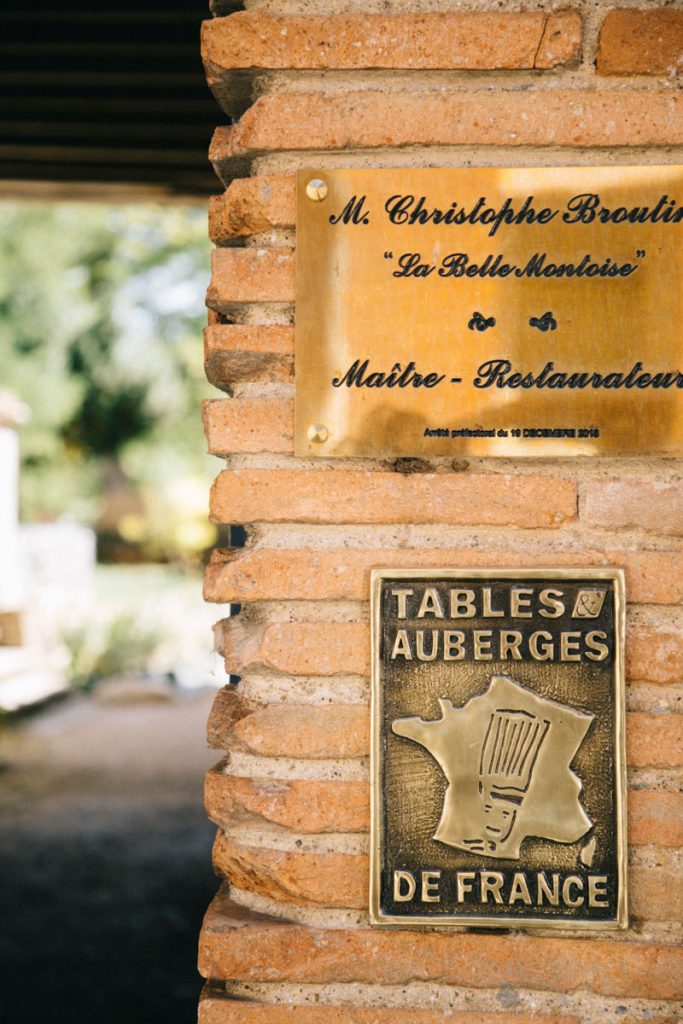la table auberge de la Belle Montoise de Beaumont de Lomagne. crédit photo : Clara FERRAND - blog Wildroad