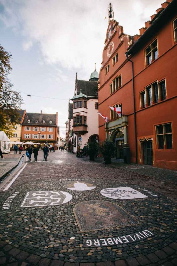 le quartier de l'hôtel de ville à Freibourg