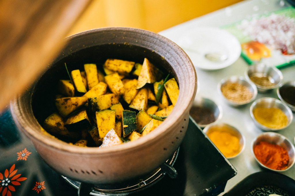 faire un cours de cuisine pour apprendre à cuisiner comme un local au Sri Lanka