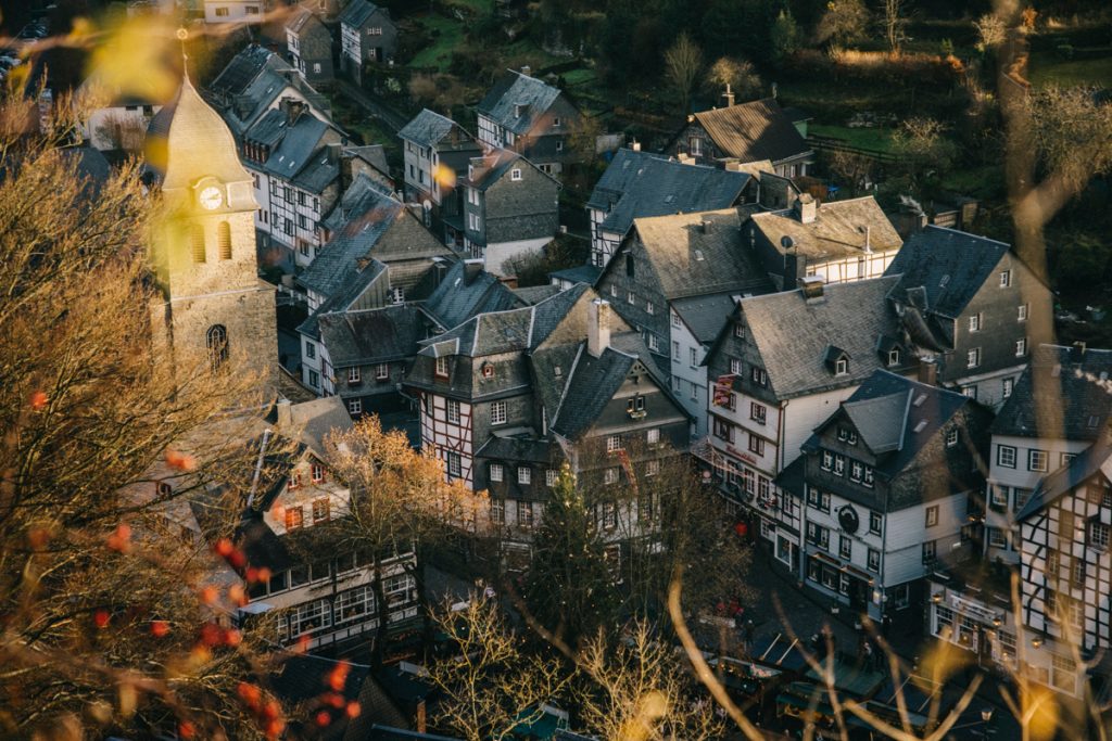 Le meilleur panorama sur la ville de Monschau