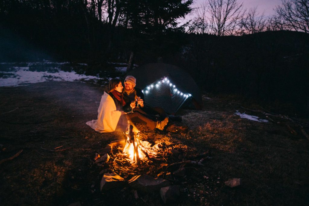 faut-il partir seul ou accompagné pour un bivouac dans les Vosges