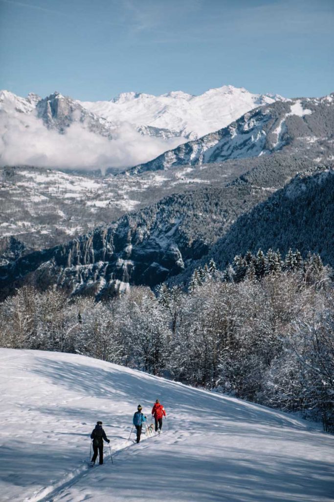 Faire une sortie en raquette dans la vallée de la Maurienne en Savoie