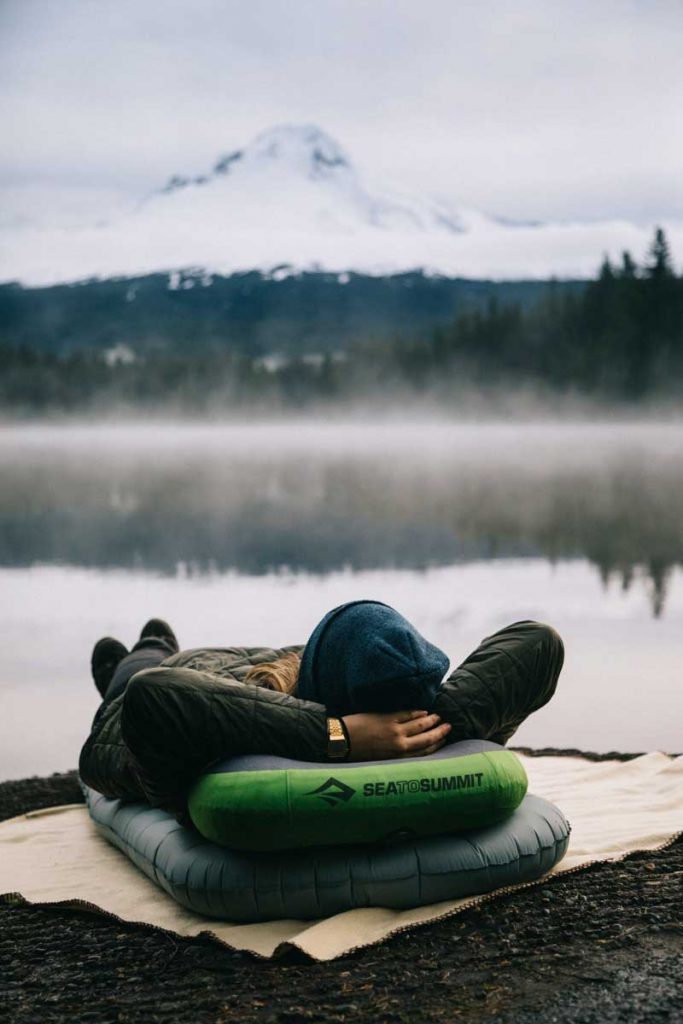 camping au bord du lake de trillium lake au pied du mont Hood en Oregon. crédit photo : Clara Ferrand