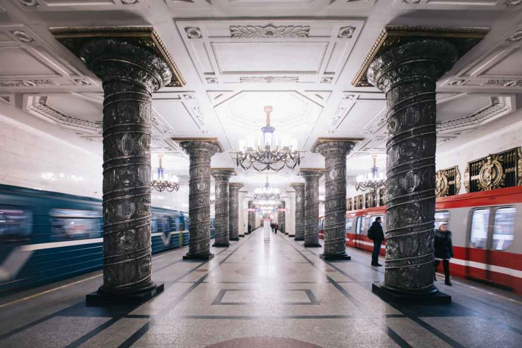 Le métro de Saint-Petersbourg en Russie