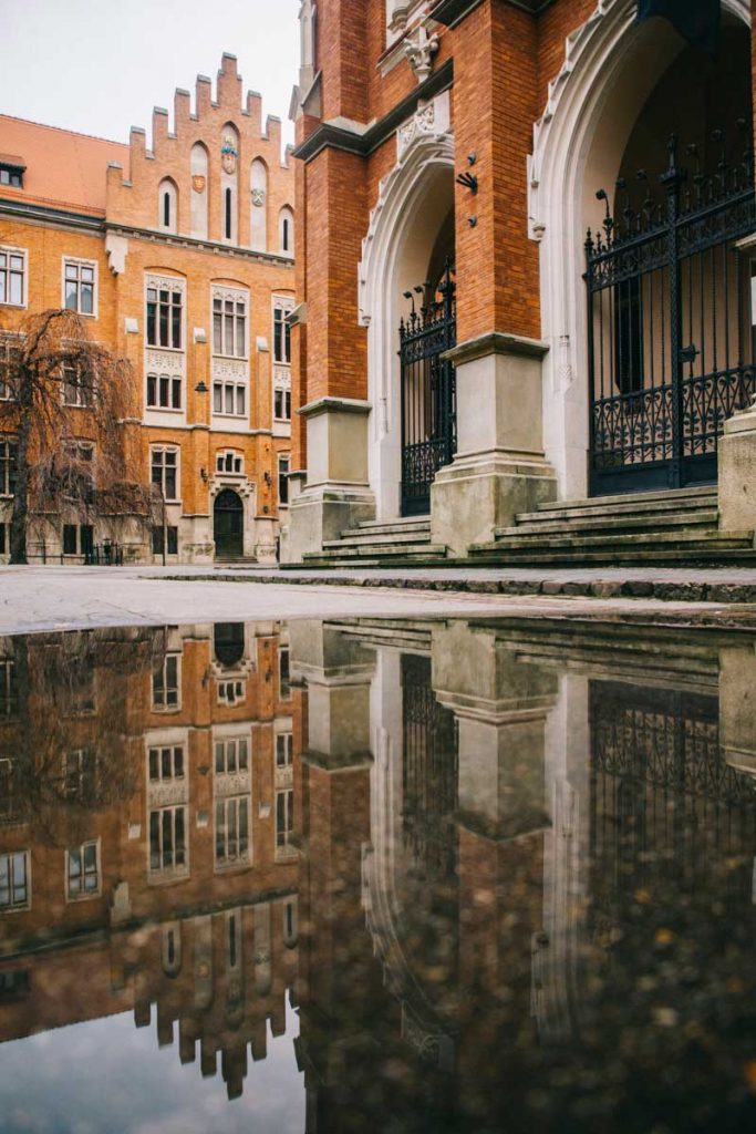 L'université de Cracovie où a étudié Copernic. credit photo : Clara Ferrand - blog Wildroad