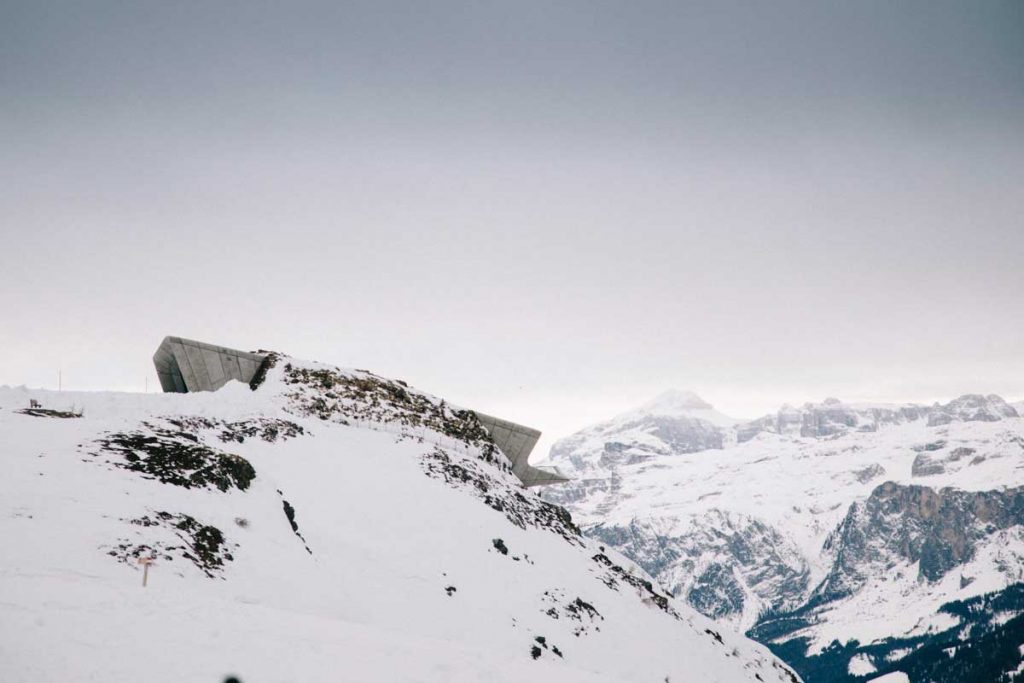 L'hiver dans les Dolomites : visiter le musée de la montagne de Messner à Kronplatz. Credit photo : Clara Ferrand