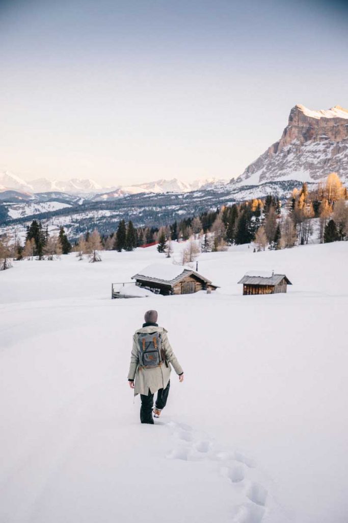 Maison traditionnelle en bois dans les Dolomites, en italie dans le South Tirol. crédit photo : Clara Ferrand