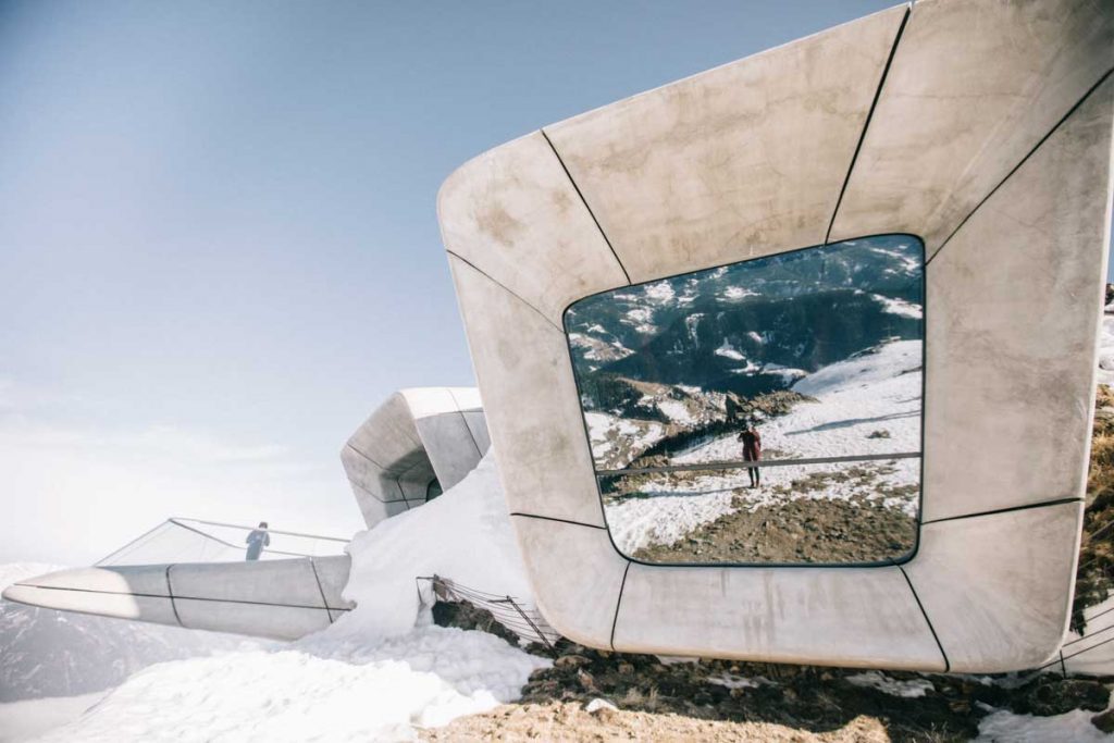 Le musée Messner en haut de Kronplatz dans les Dolomites. credit photo : Clara Ferrand - blog Wildroad