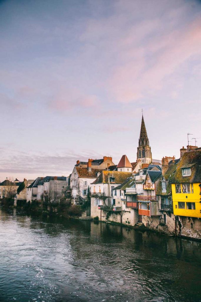 Les maison à Galerie d'Argenton-sur-Creuse dans l'Indre. crédit photo : Clara Ferrand - blog Wildroad
