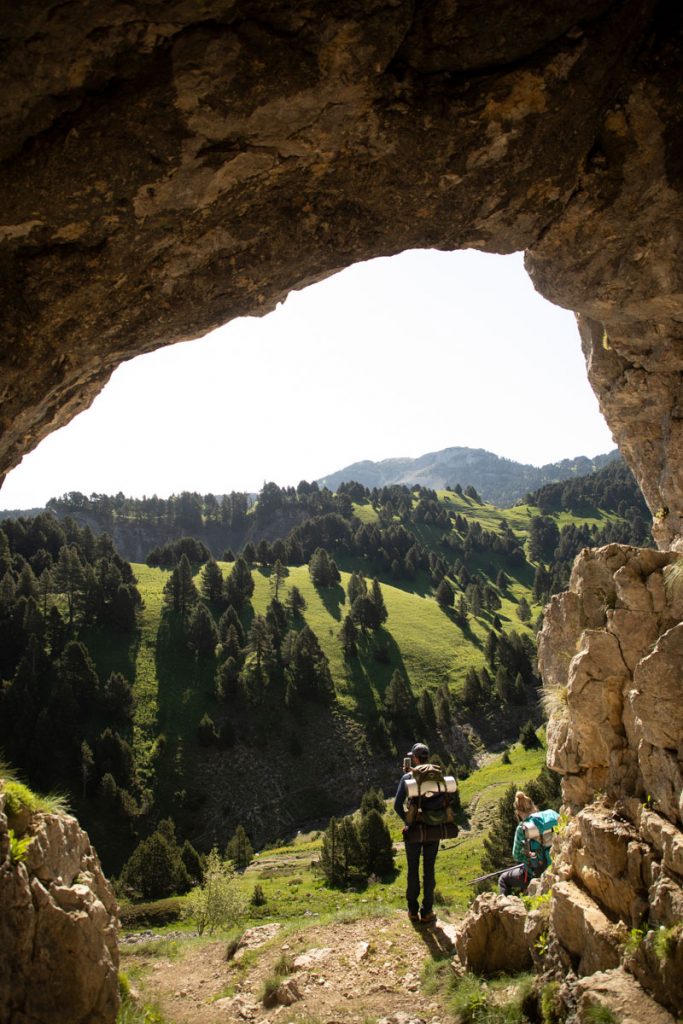 La grotte des soldats français durant le seconde Guerre Mondiale. crédit photo : Clara Ferrand - blog Wildroad