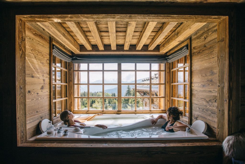 Week-end détente au spa à Meribel dans le refuge de la Traye. crédit photo : Clara Ferrand - blog Wildroad