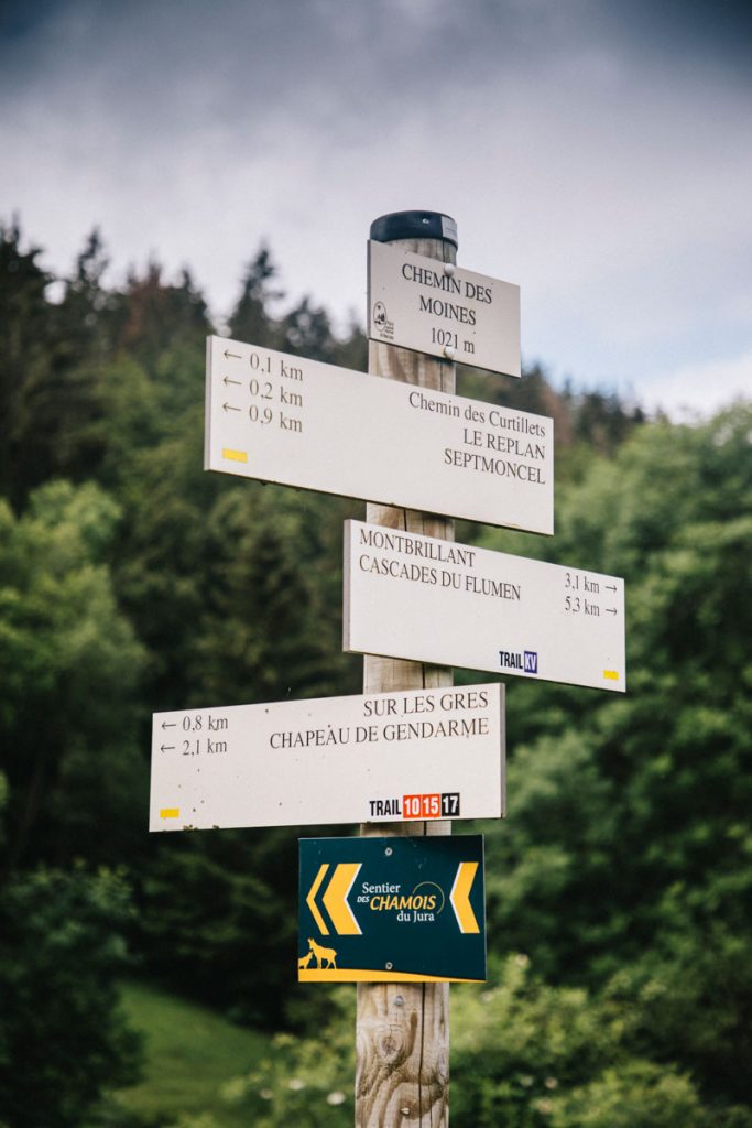 Le chemin es moines pour accéder au belvédère des grès. crédit photo : Clara Ferrand - Blog WIldroad