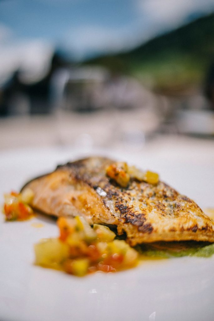 Le menu randonneur au restaurant du refuge de la Traye à Meribel. crédit photo : Clara Ferrand - blog Wildroad #savoie #refugedelatraye