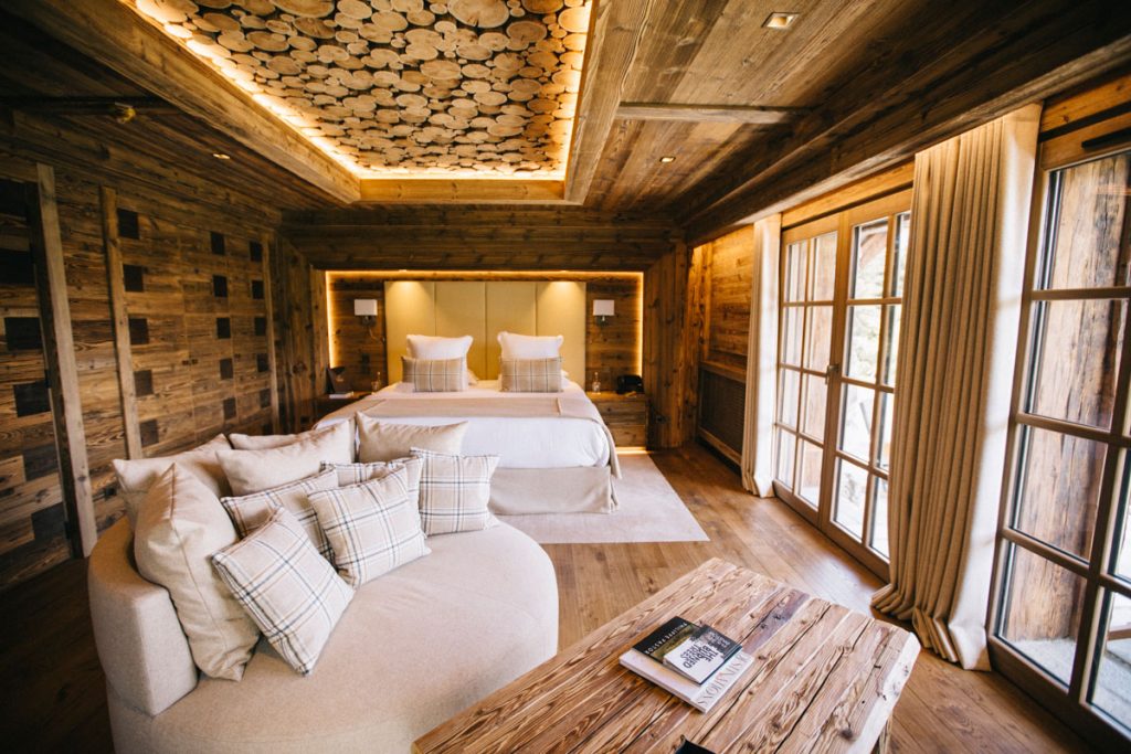 Le refuge de la Traye un hébergement luxe dans les montagnes savoyardes. crédit photo : Clara Ferrand - blog Wildroad #savoie #chalet #refugedelatraye
