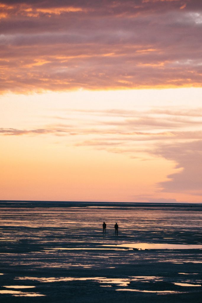 coucher de soleil sur la baie de Somme depuis la plage du Crotoy. crédit photo : Clara Ferrand - blog Wildroad