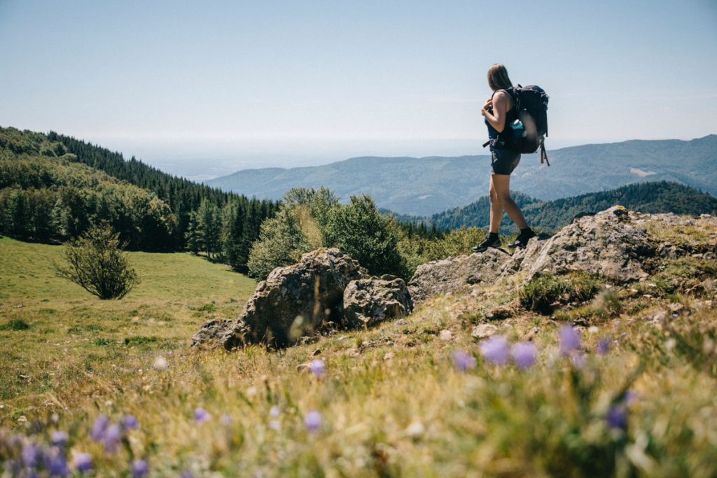 La randonnée incontournable à faire en Alsace de Thann jusqu'au Ballon d'Alsace. crédit photo : Clara Ferrand - blog Wildroad