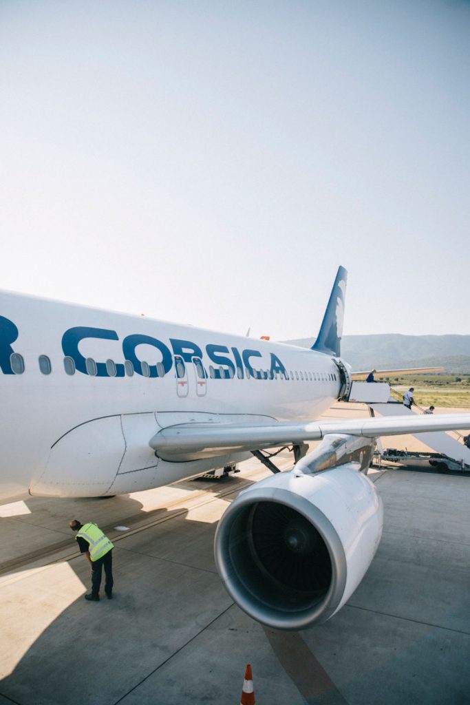 La compagnie Air Corsica pour venir en Corse en vacances. crédit photo : Clara Ferrand - blog Wildroad