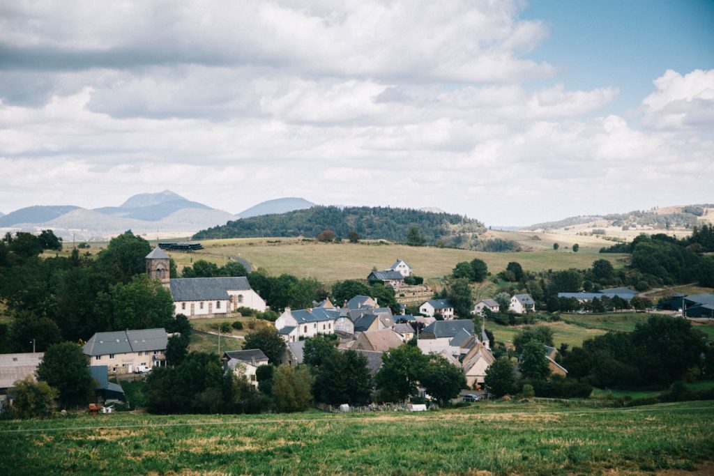 le village de la Garandie en Auvergne. crédit photo : Clara Ferrand - blog Wildroad