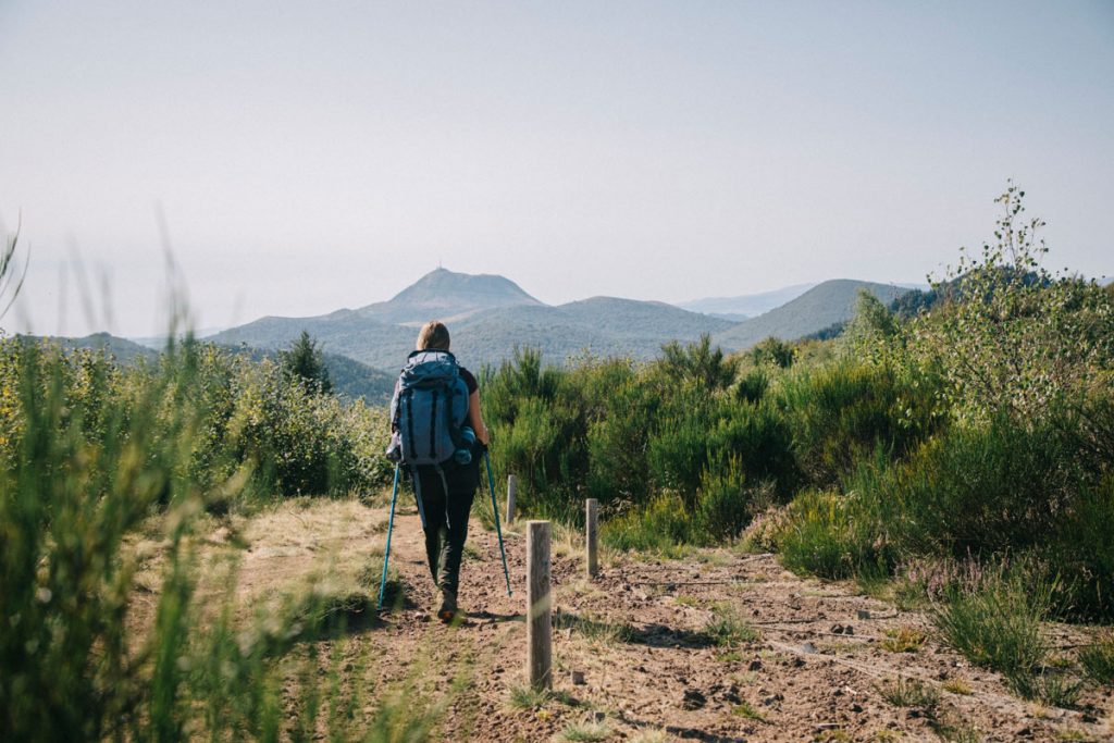 Randonnée sur le puy de la Coquille dans le massif central. crédit photo: Clara Ferrand - blog Wildroad