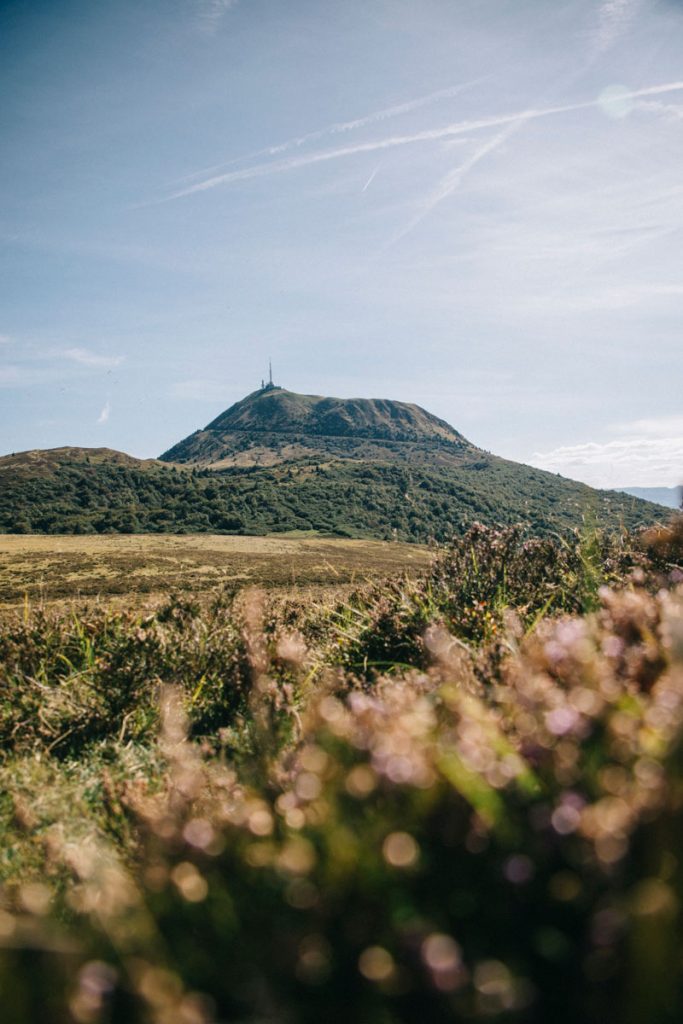 Le puy de Dôme et le parc naturel des Volcans d'Auvergne : les randonnée à faire autour. crédit photo : Clara Ferrand - blog Wildroad