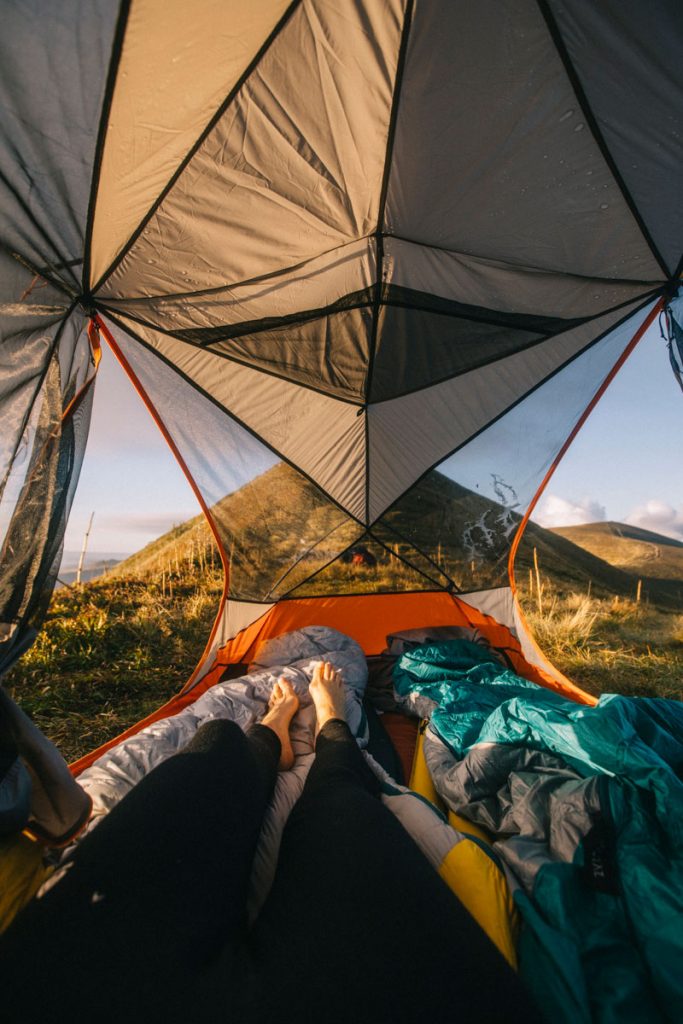 Quel materiel prévoir pour faire un trek itinérant en Auvergne. crédit photo : Clara Ferrand - blog Wildroad