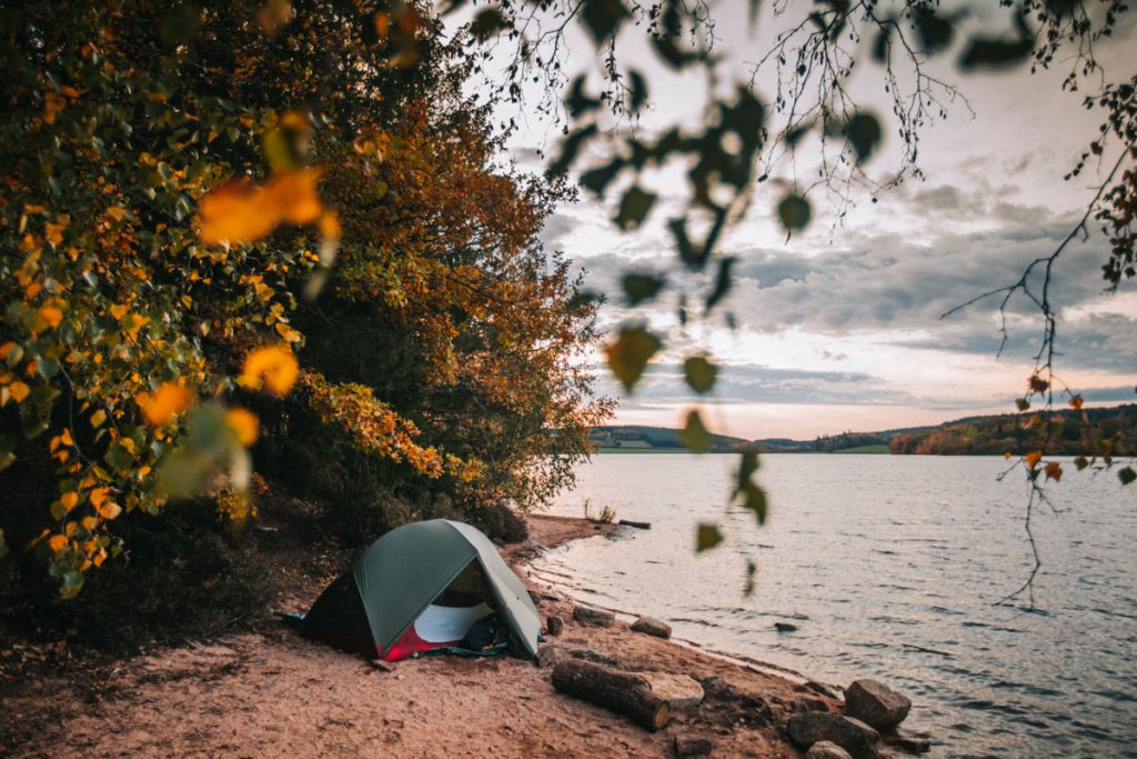 Week-end bivouac à l'automne autour du lac Saint Agnan. crédit photo : Clara Ferrand - blog Wildroad