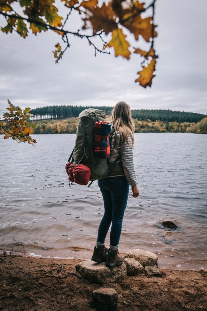 Où partir en week-end bivouac et nature autour de Paris? un séjour comme au Canada à l'automne dans le Morvan. crédit photo : Clara Ferrand - blog Wildroad