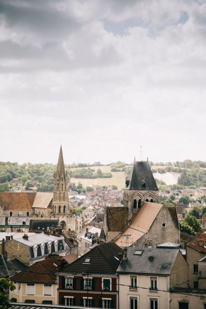 La ville d'éperon depuis la tour Guinette. Crédit photo : Clara Ferrand - blog WIldroad
