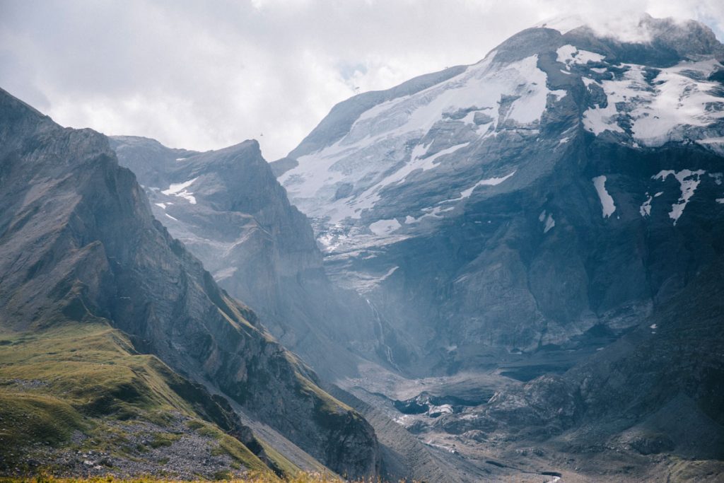 Le glacier de la Grande Motte en randonnée. crédit photo : Clara Ferrand - blog Wildroad