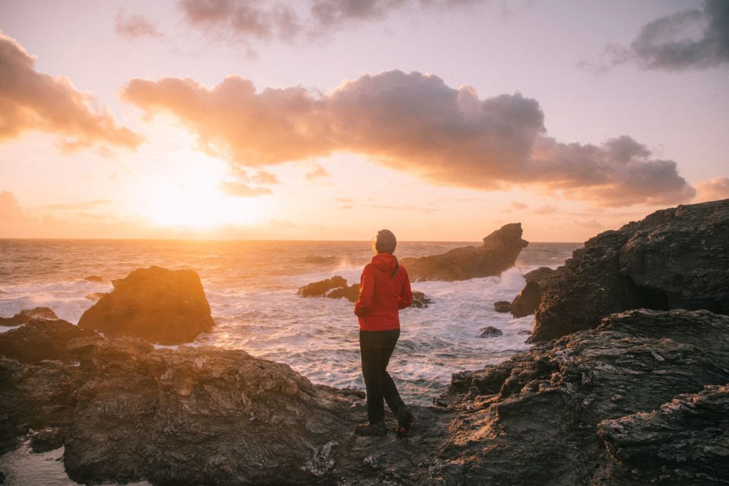 Un coucher de soleil à la pointe des poulains. crédit photo : Clara Ferrand - blog Wildroad