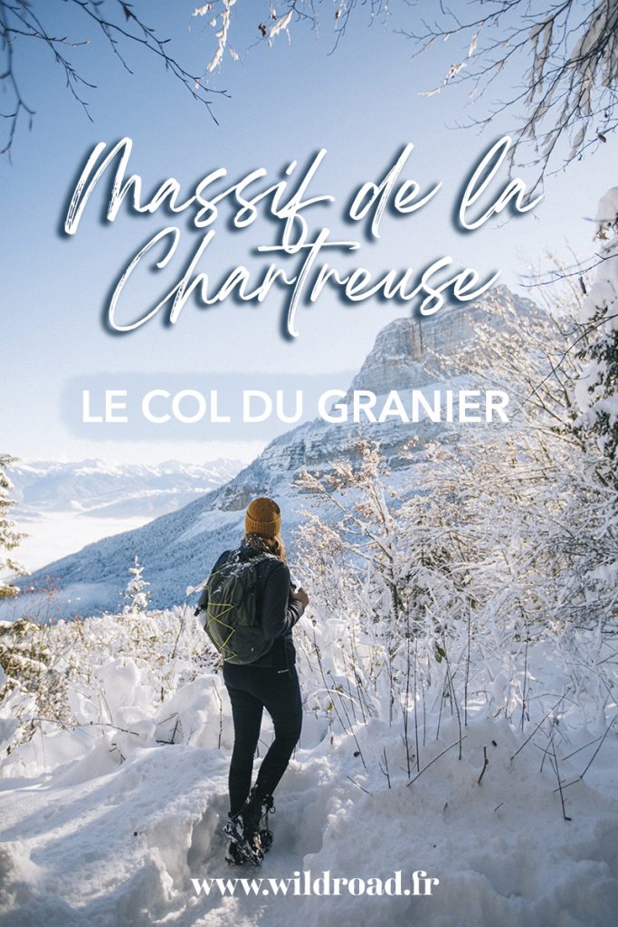 Une randonnée facile à faire en famille en Savoie depuis le col du Granier. Les granges de Joigny sont accessibles en une heure de balade, avec en bonus un magnifique panorama sur les sommets de la Chartreuse. crédit photo : Clara Ferrand - blog Wildroad #randonnéeraquette #hiver #massifdelachartreuse #savoie #coldugranier #randonneefamilliale 