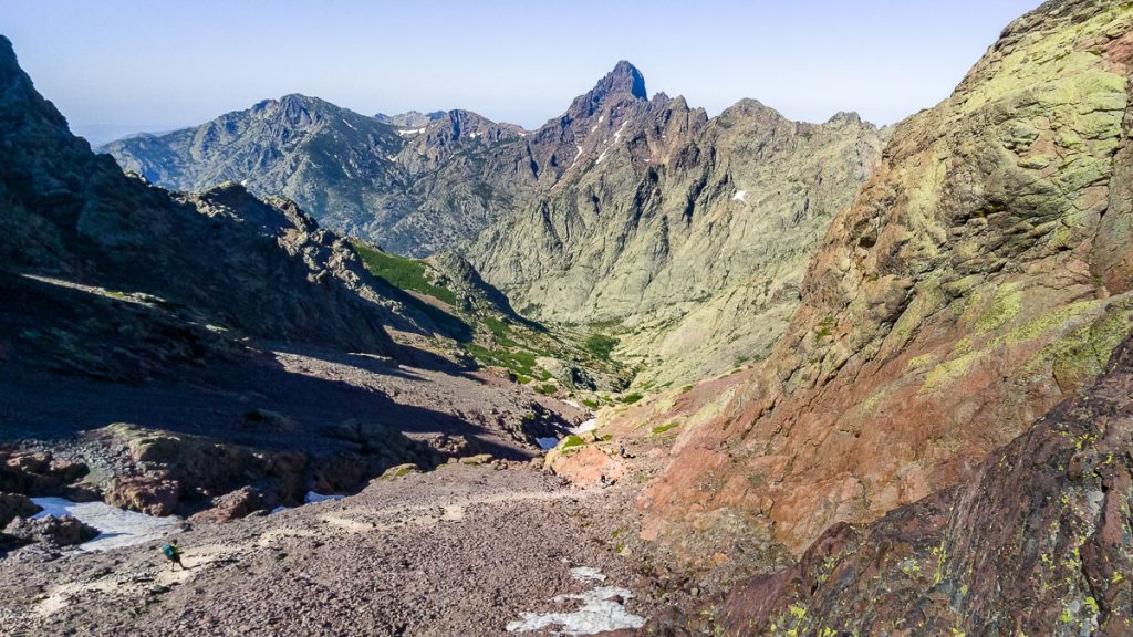 La traversée de la Corse du nord au sud par le GR20. crédit photo : Vents et voyages
