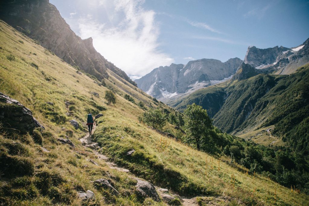 La grande traversée des Alpes via le GR5, un sentier de grande randonnée difficile en France. crédit photo : Clara Ferrand - blog WIldroad