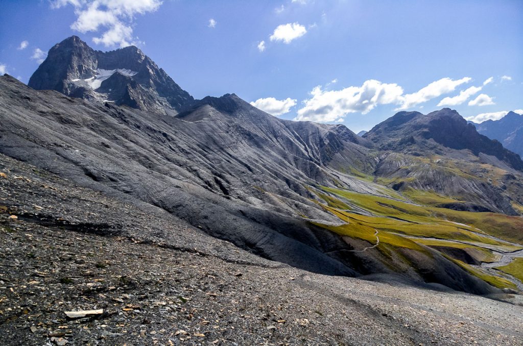 Le GR54, le tour de l'Oisons, un randonnée grandiose en France. crédit photo : Vents et Voyages
