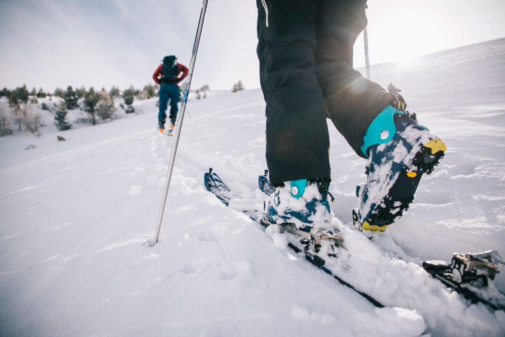 Où faire une initiation ski de rando avec un guide en Ariège ? crédit photo : Clara Ferrand - blog Wildroad